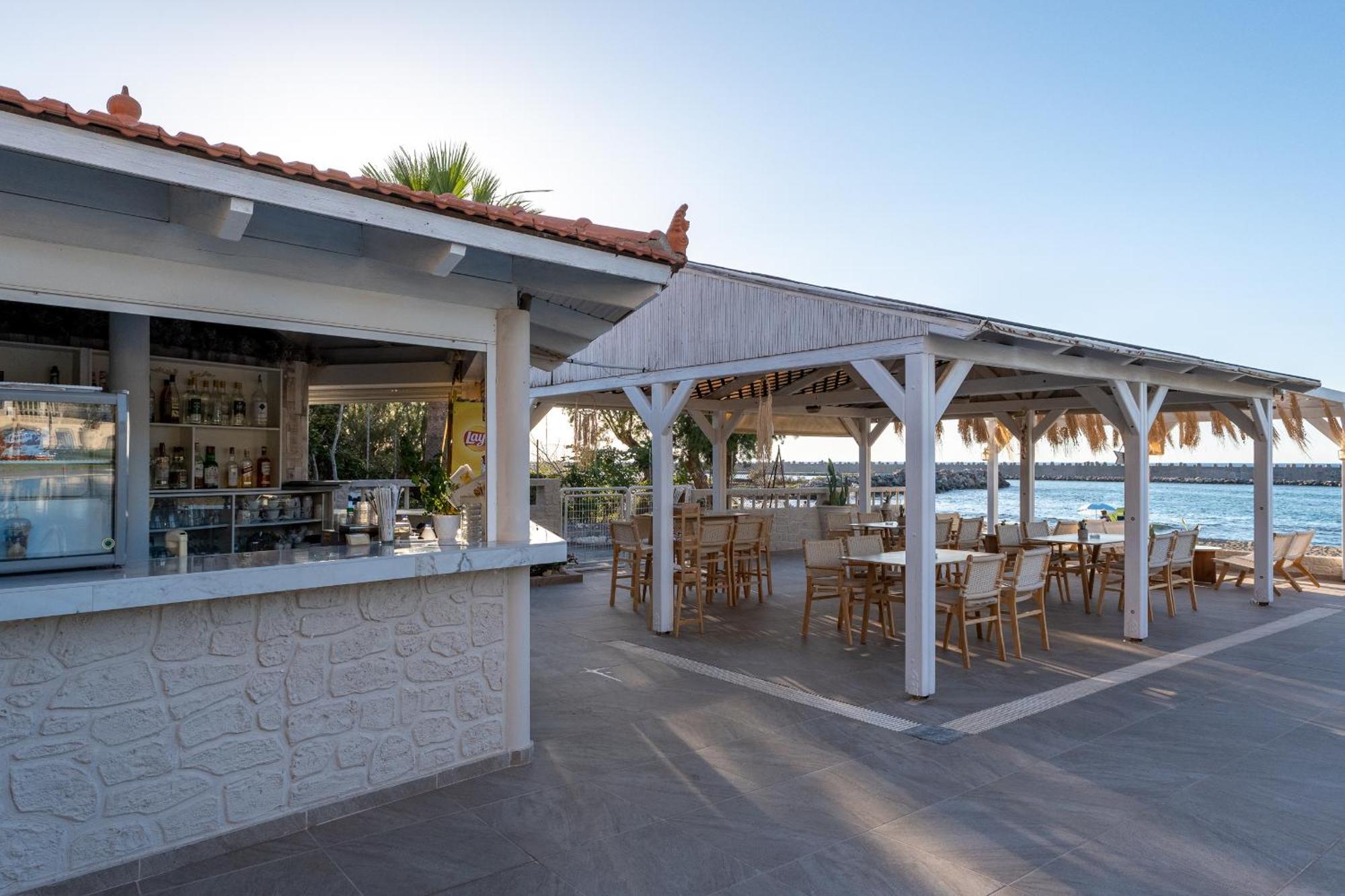 Silver Sun Studios & Apartments Малиа Экстерьер фото