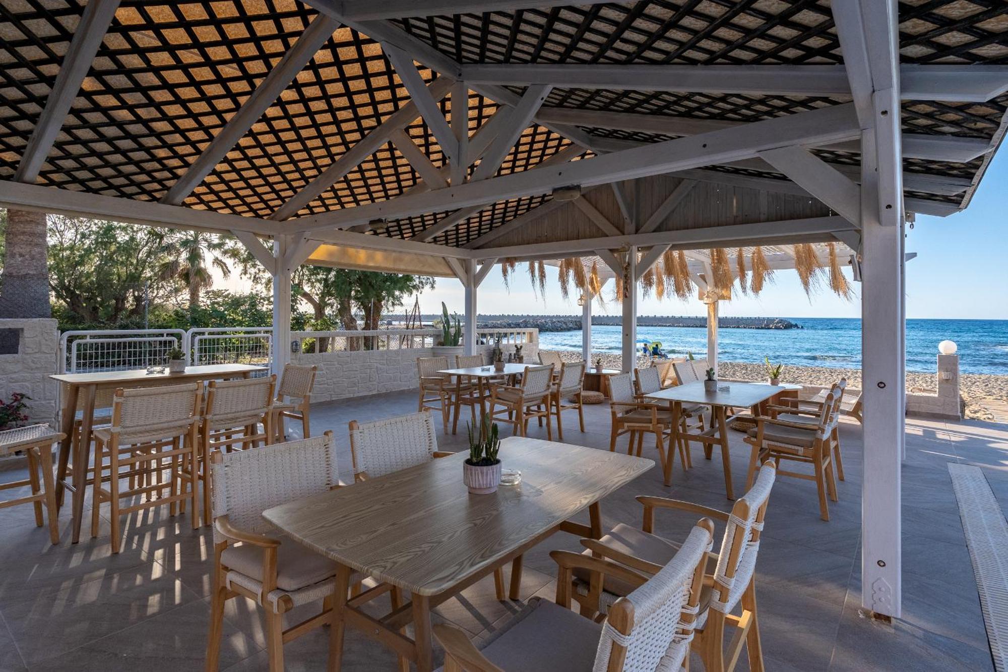 Silver Sun Studios & Apartments Малиа Экстерьер фото