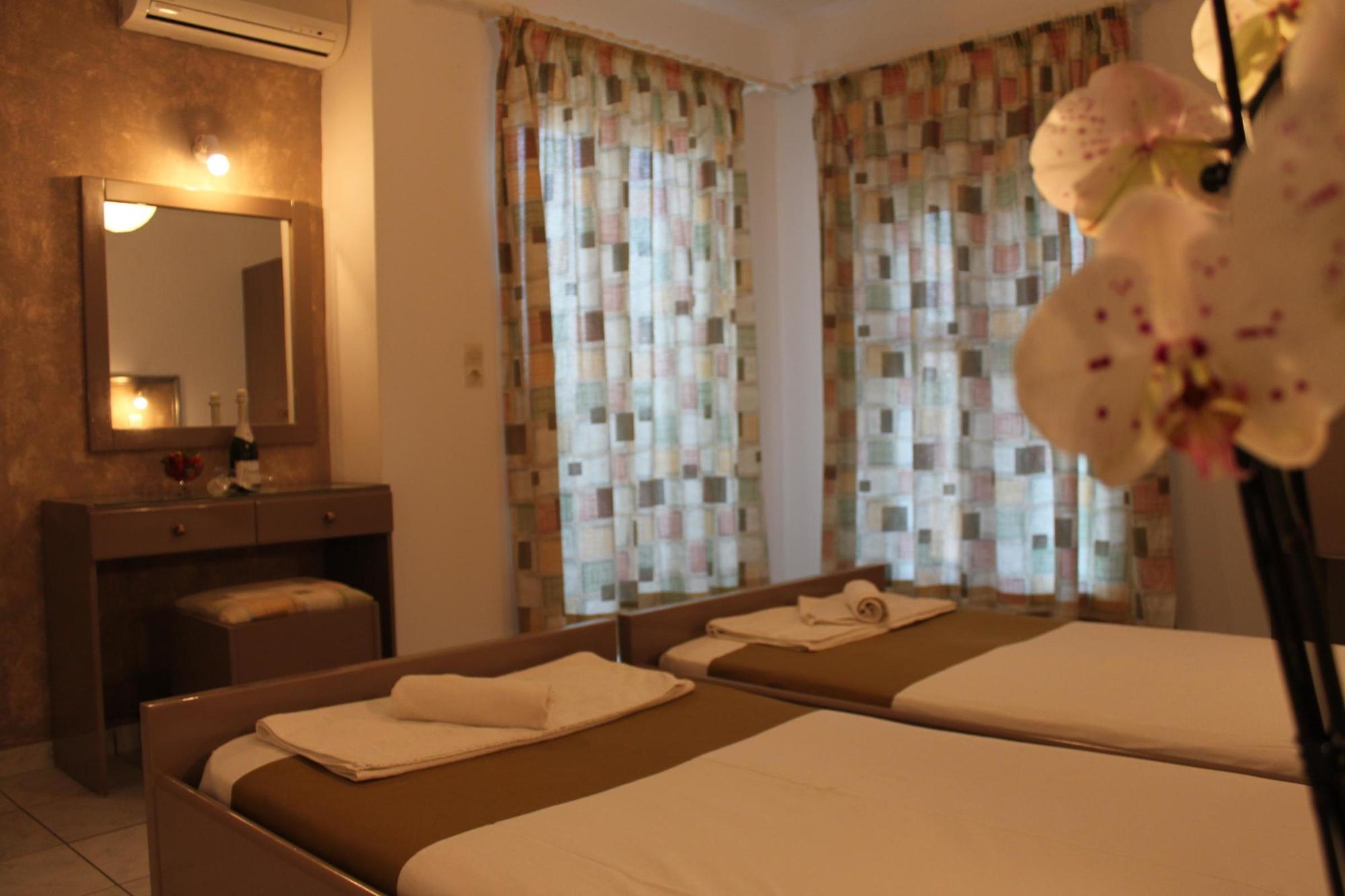 Silver Sun Studios & Apartments Малиа Экстерьер фото