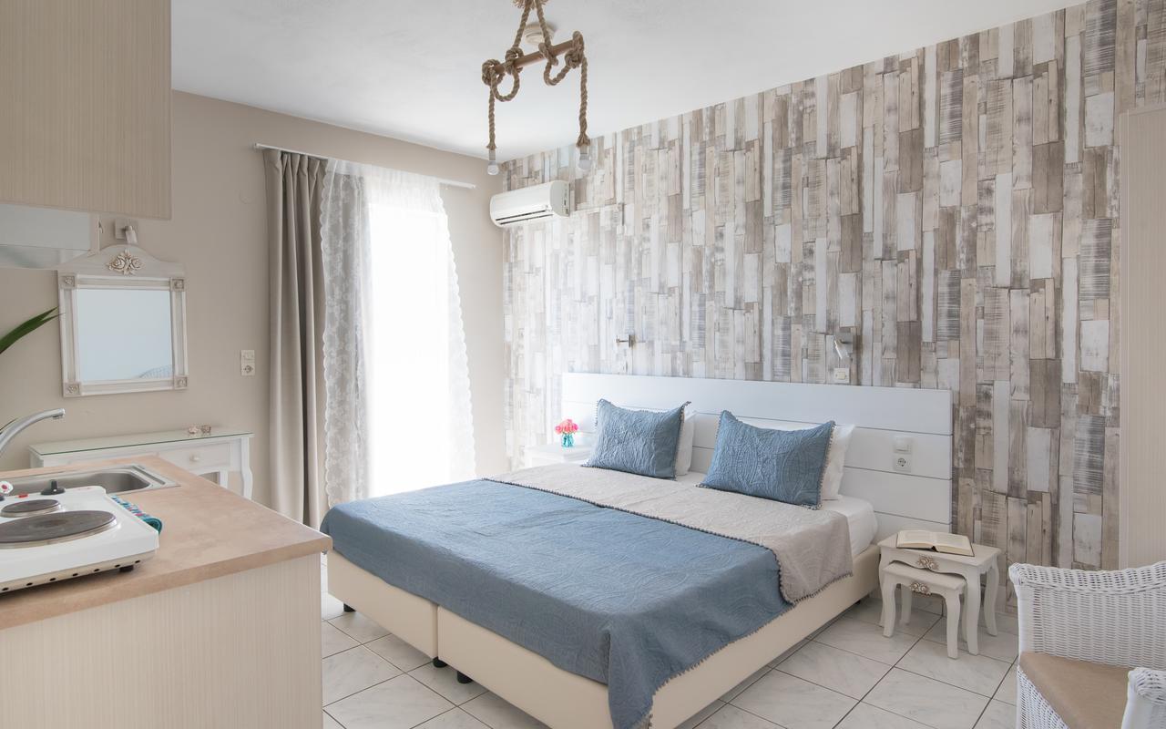 Silver Sun Studios & Apartments Малиа Экстерьер фото
