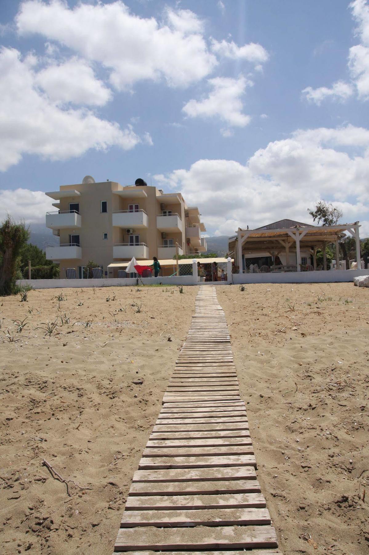 Silver Sun Studios & Apartments Малиа Экстерьер фото