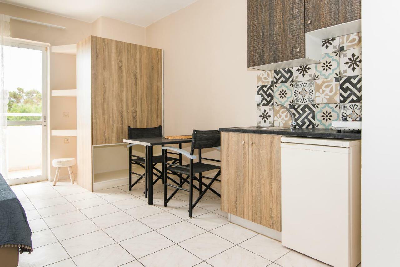 Silver Sun Studios & Apartments Малиа Экстерьер фото