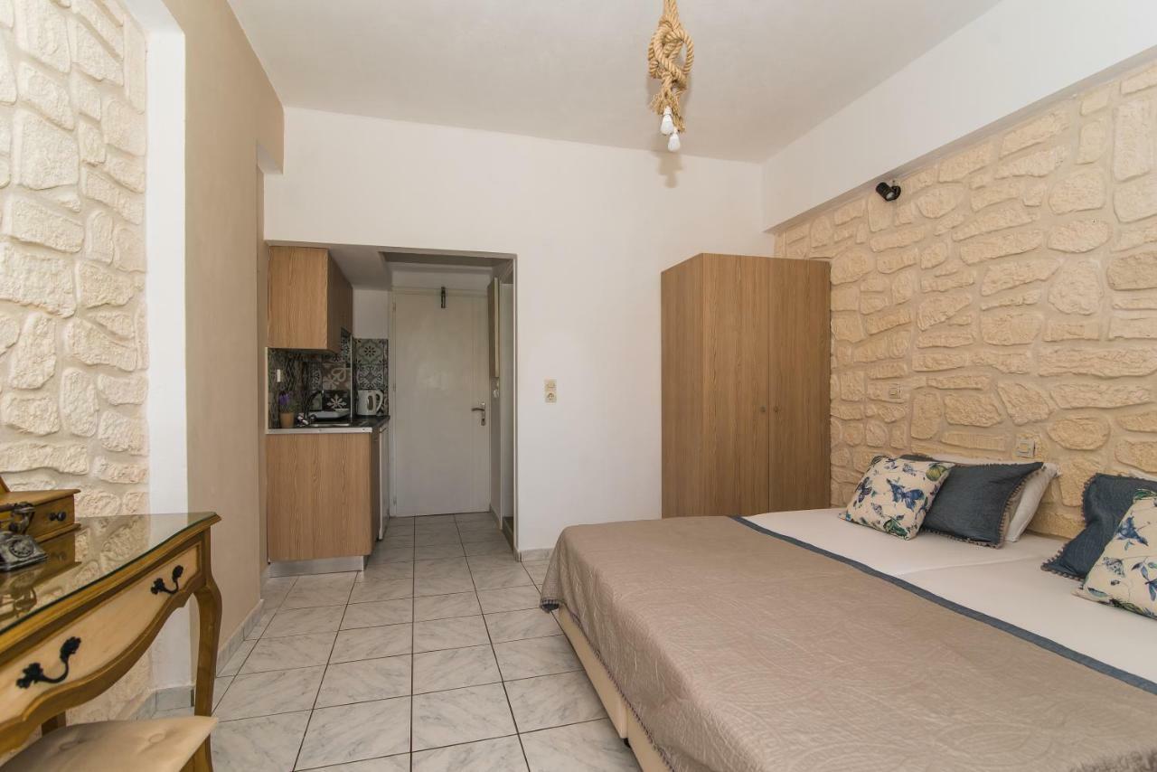 Silver Sun Studios & Apartments Малиа Экстерьер фото
